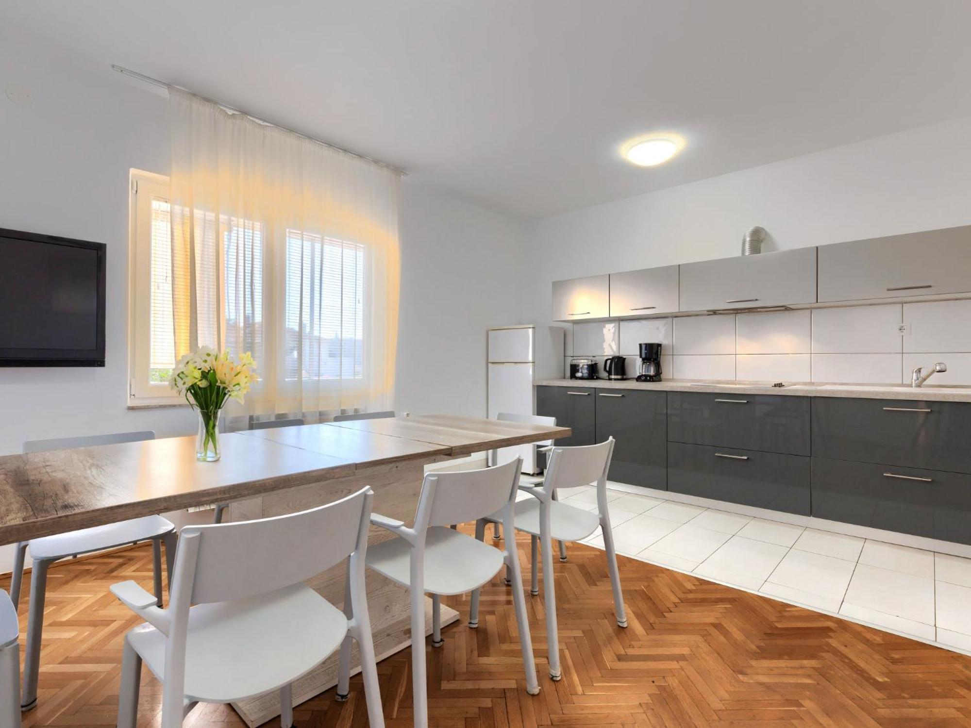 Apartment Nika-7 By Interhome Umag Eksteriør bilde